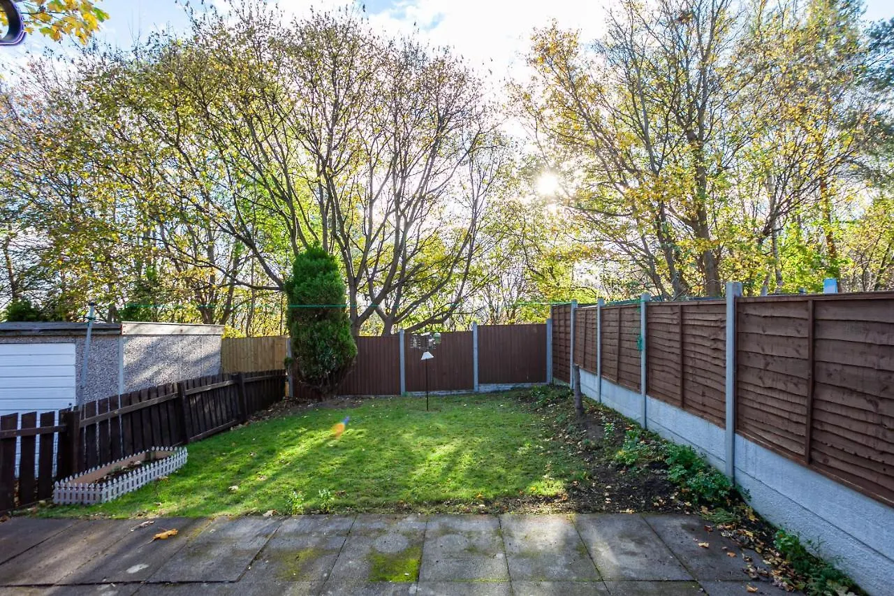 Spacious House In Sheffield - Great Location! Velká Británie